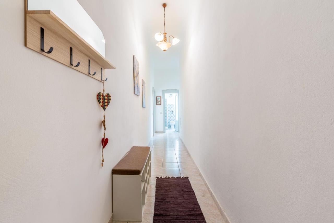 Cosy Apartment Close To Iulm University Milan Bagian luar foto